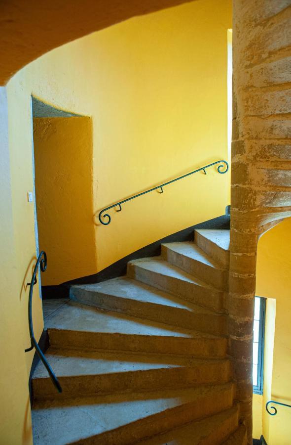 Chateau Garinie 15Th Century Medieval Castle In The South Of France Lugan  Buitenkant foto