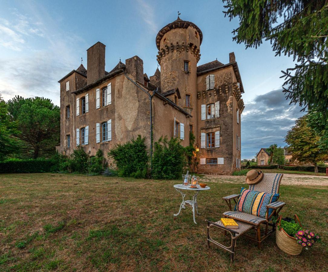 Chateau Garinie 15Th Century Medieval Castle In The South Of France Lugan  Buitenkant foto