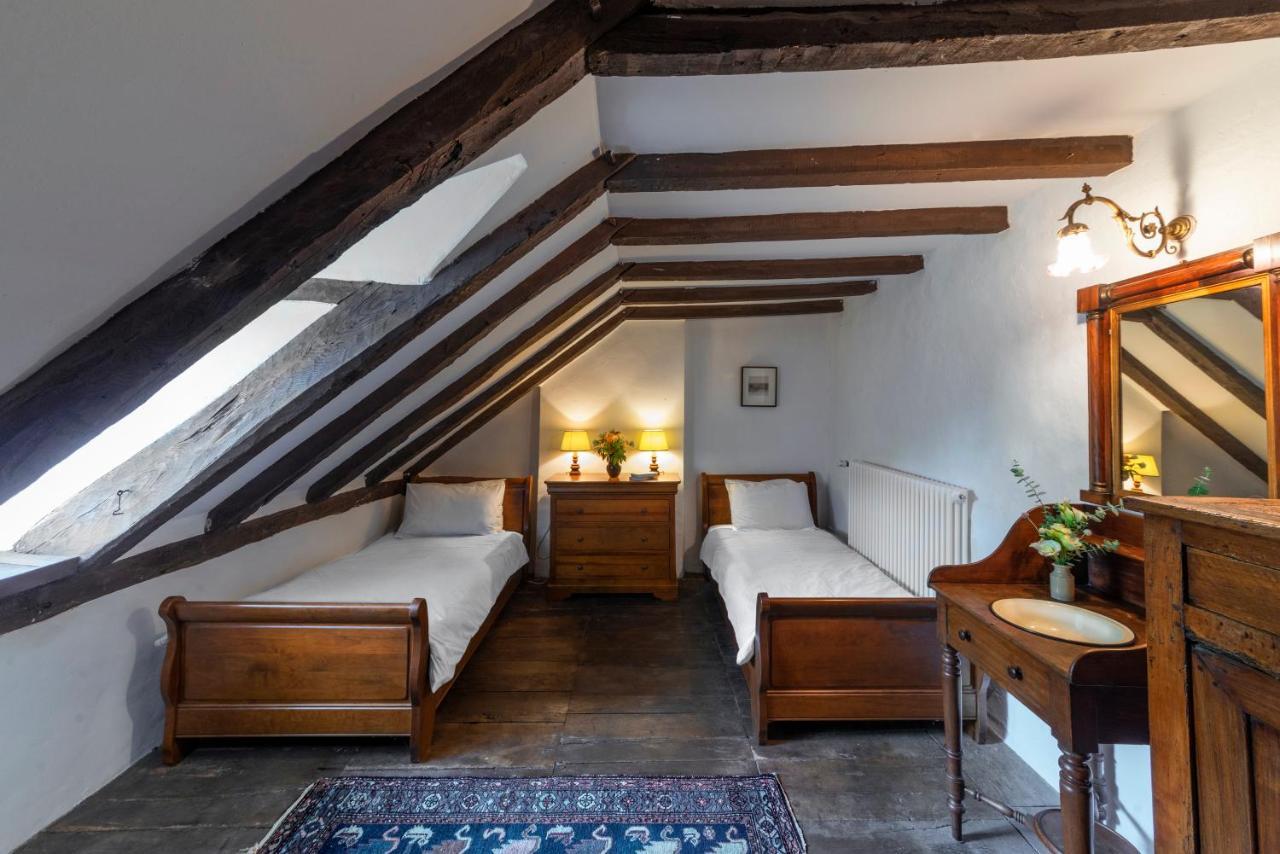 Chateau Garinie 15Th Century Medieval Castle In The South Of France Lugan  Buitenkant foto