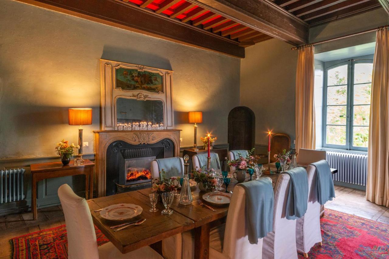 Chateau Garinie 15Th Century Medieval Castle In The South Of France Lugan  Buitenkant foto