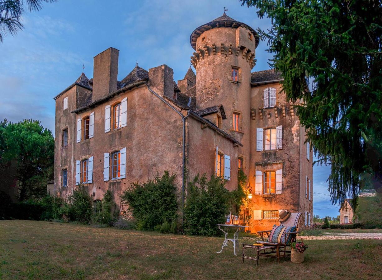 Chateau Garinie 15Th Century Medieval Castle In The South Of France Lugan  Buitenkant foto